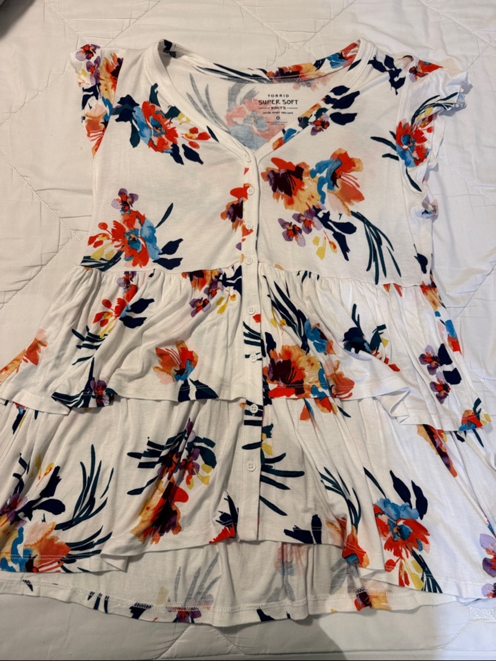 Torrid White Floral Tiered Button-Front Ruffle Top